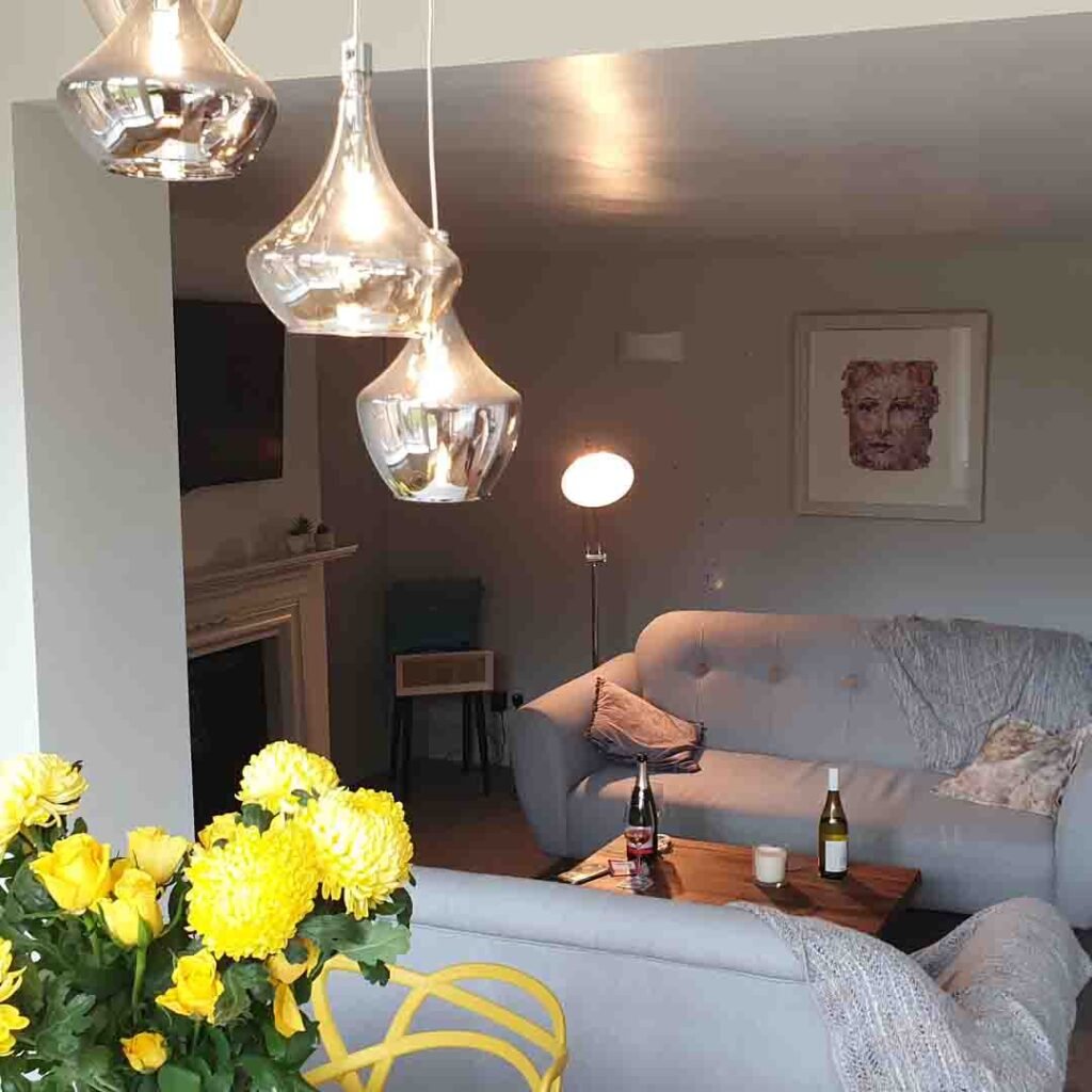 dining room to living room holly cottage holiday let