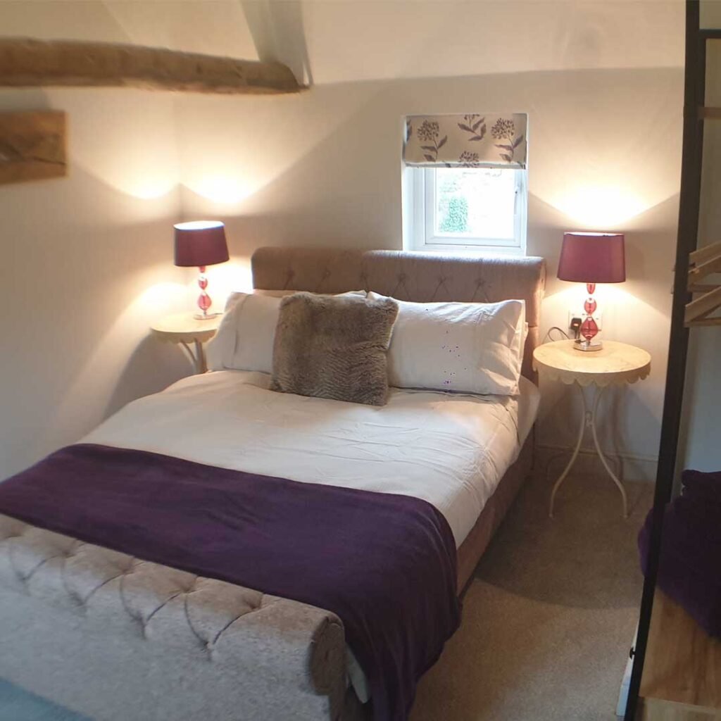 Double bedroom at Holly cottage Welton