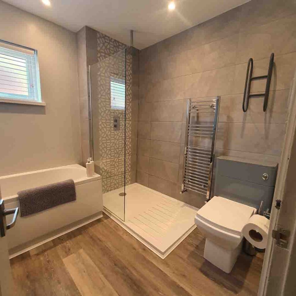 Main bathroom Potts House