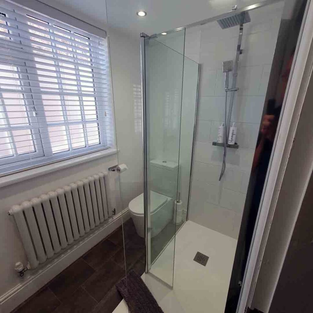 Yorkshire wolds holiday cottage bathroom 1